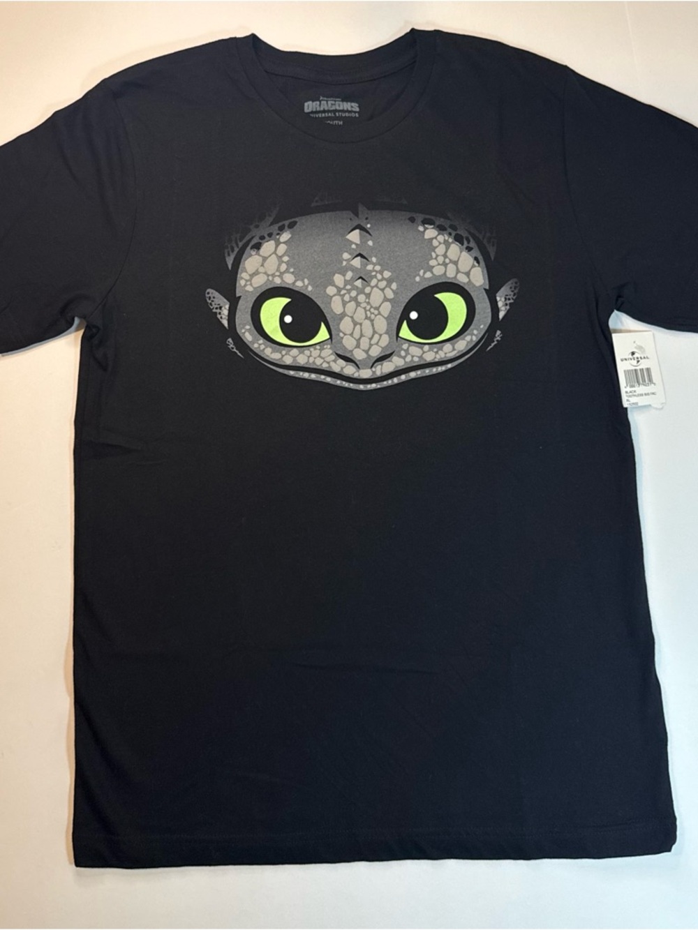 NWT Universal Studios How To Train Your Dragon Toothless Youth XL Glow T-Shirt